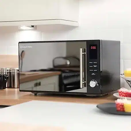 Russell Hobbs 30L Digital Microwave / £150 cash alternative